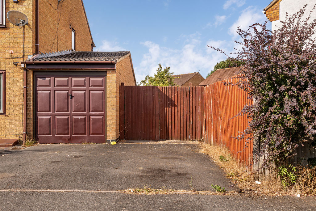 Winchester Close